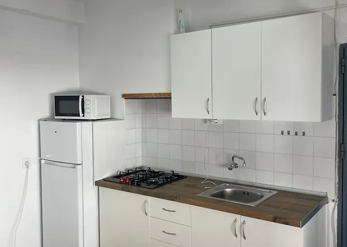 Ugly Door 콘일데라프론테라