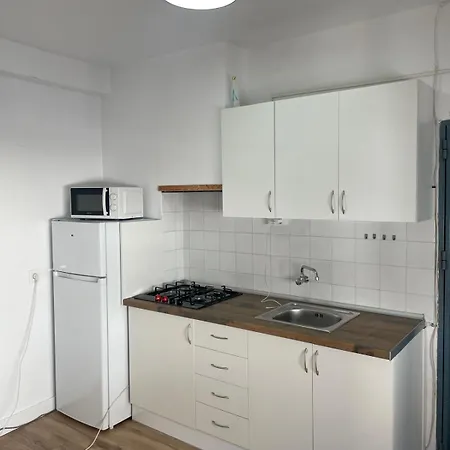 Ugly Door Conil De La Frontera